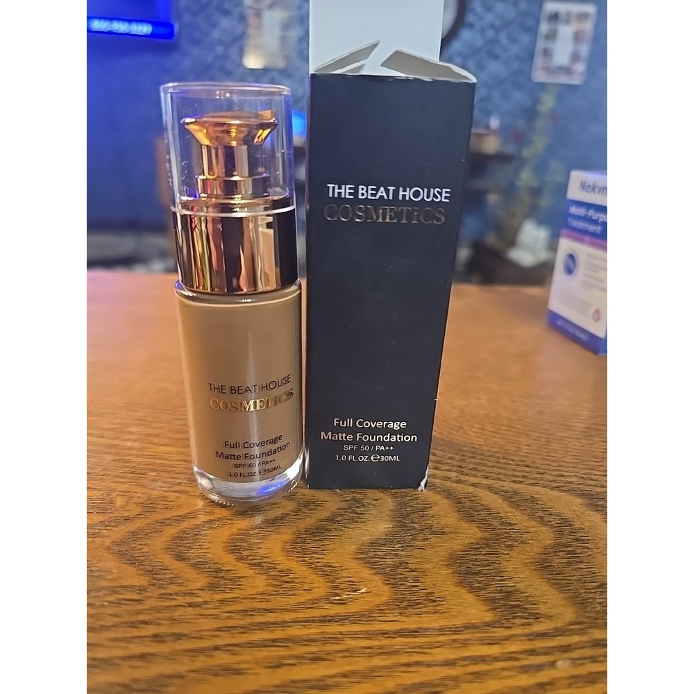 The Beat House Cosmetics Full Coverage Matte Foundation Peacan Tan